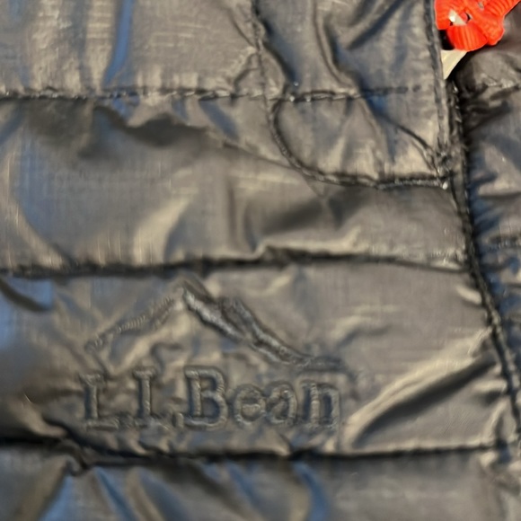 LL Bean kids jacket Small 8 black and red play coat goose down preowned packable - Picture 4 of 10